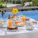 Ξενοδοχείο Caneiros Luxury House & 4*