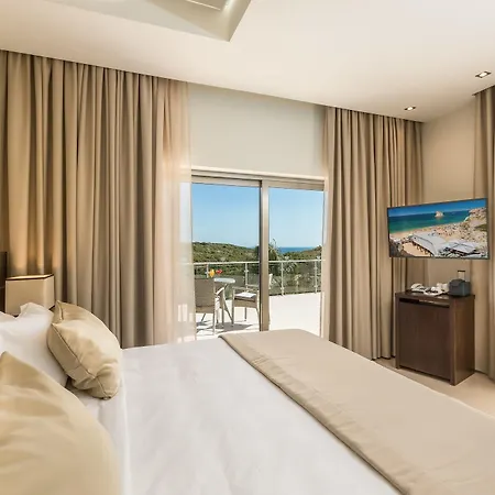 Caneiros Luxury House &