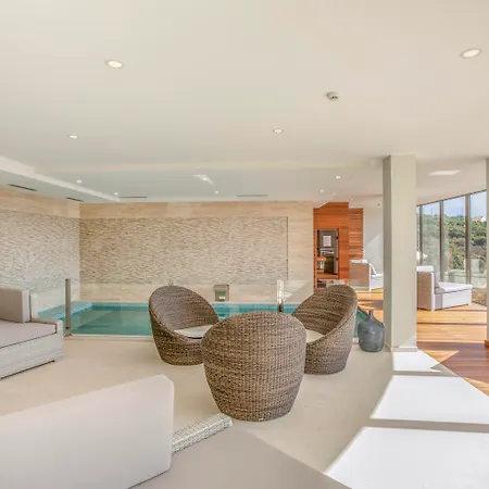Caneiros Luxury House & Hotel