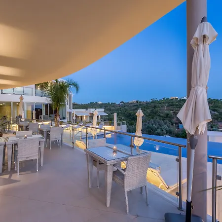 Ξενοδοχείο Caneiros Luxury House & 4*