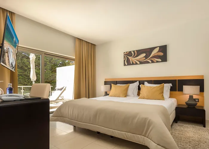 Caneiros Luxury House &