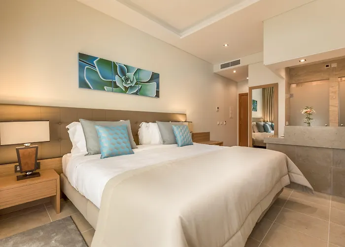 Hotel Caneiros Luxury House &