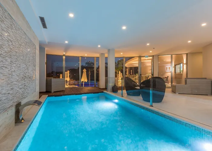Caneiros Luxury House &