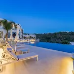 Отель Caneiros Luxury House &