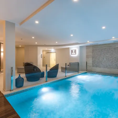 Hotel Caneiros Luxury House &
