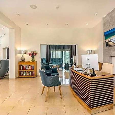 Caneiros Luxury House & Hotel