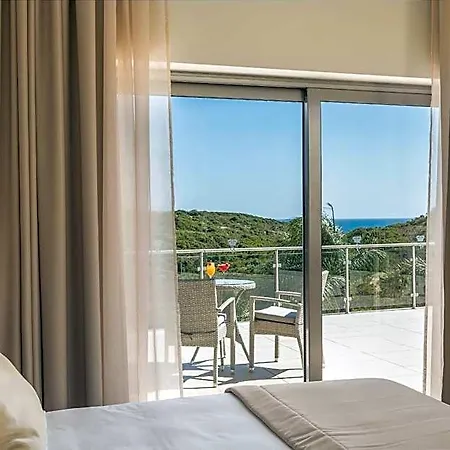 Hotel Caneiros Luxury House & 4*