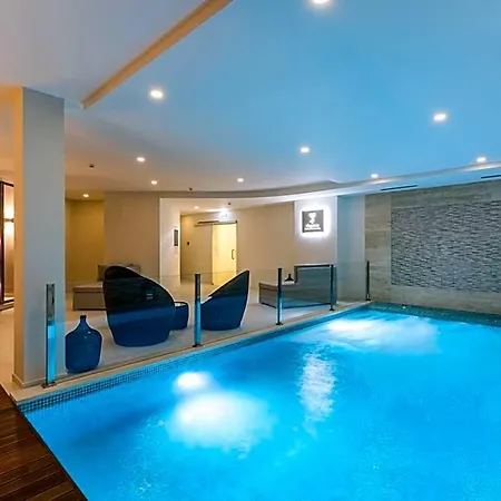 Hotel Caneiros Luxury House & 4*