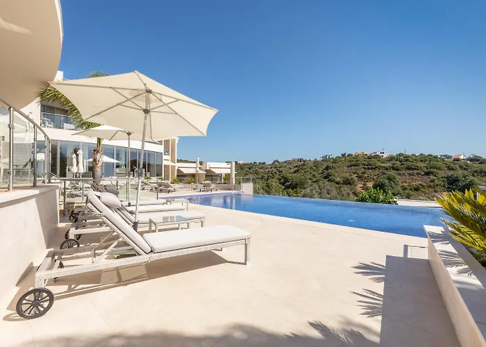 Caneiros Luxury House &